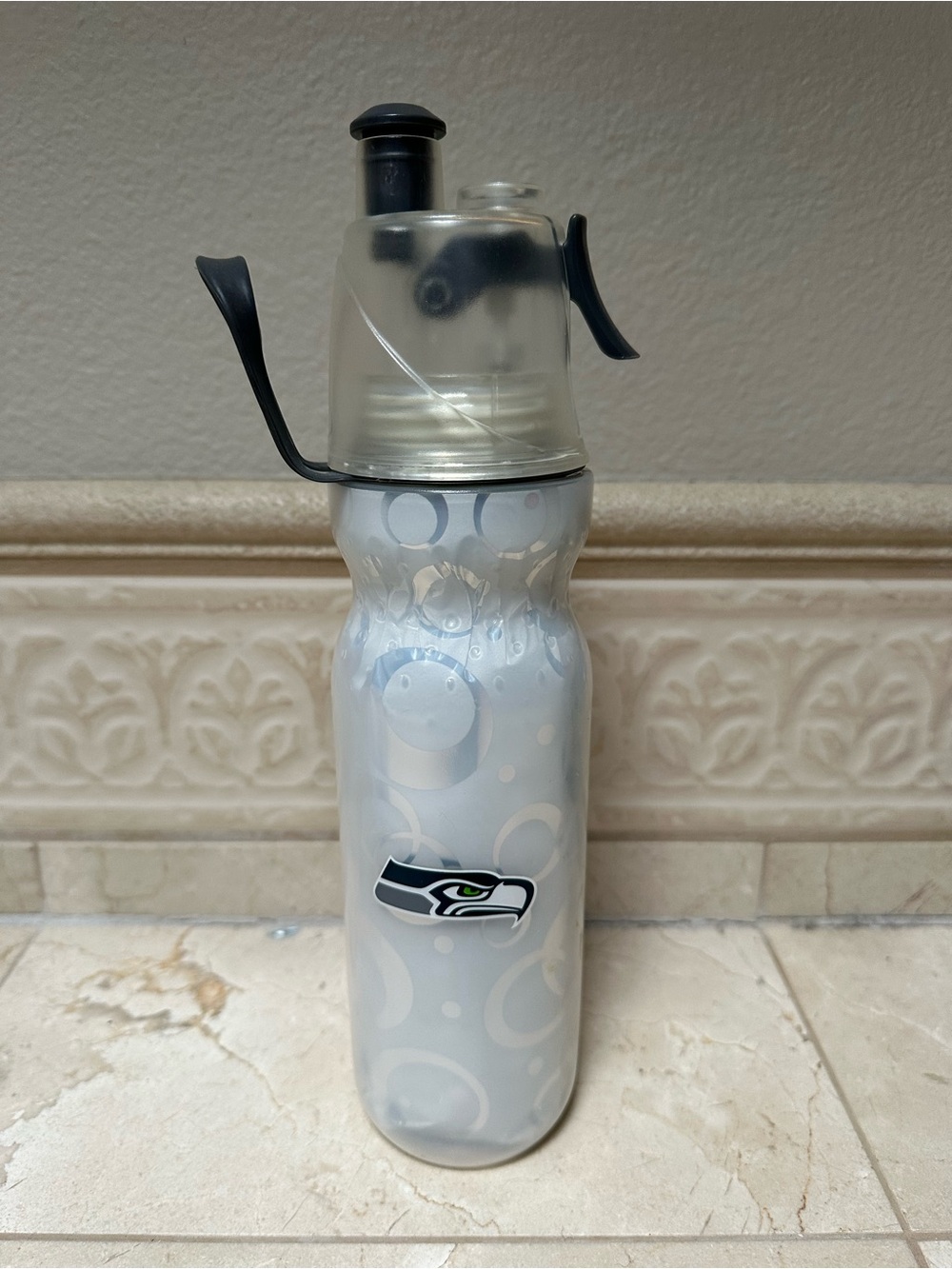 Silver Sports Water Bottle with Flip Straw Seahawks